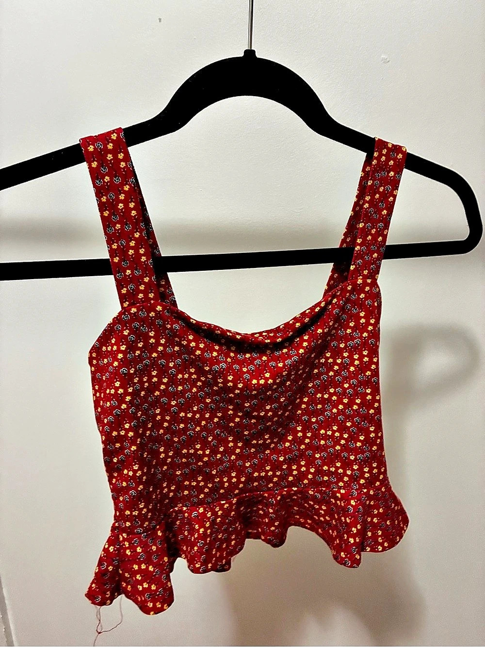 Forever 21 Floral Ruffle Crop Top in Red & Yellow Size Small